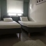 Apartmán Entre O Mar E Lisboa *