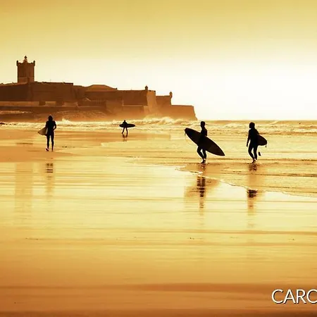 Entre O Mar E Lisboa Oeiras
