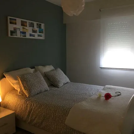 Lägenhet Entre O Mar E Lisboa