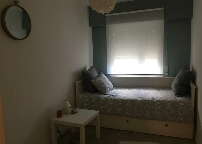 Entre O Mar E Lisboa דירה *